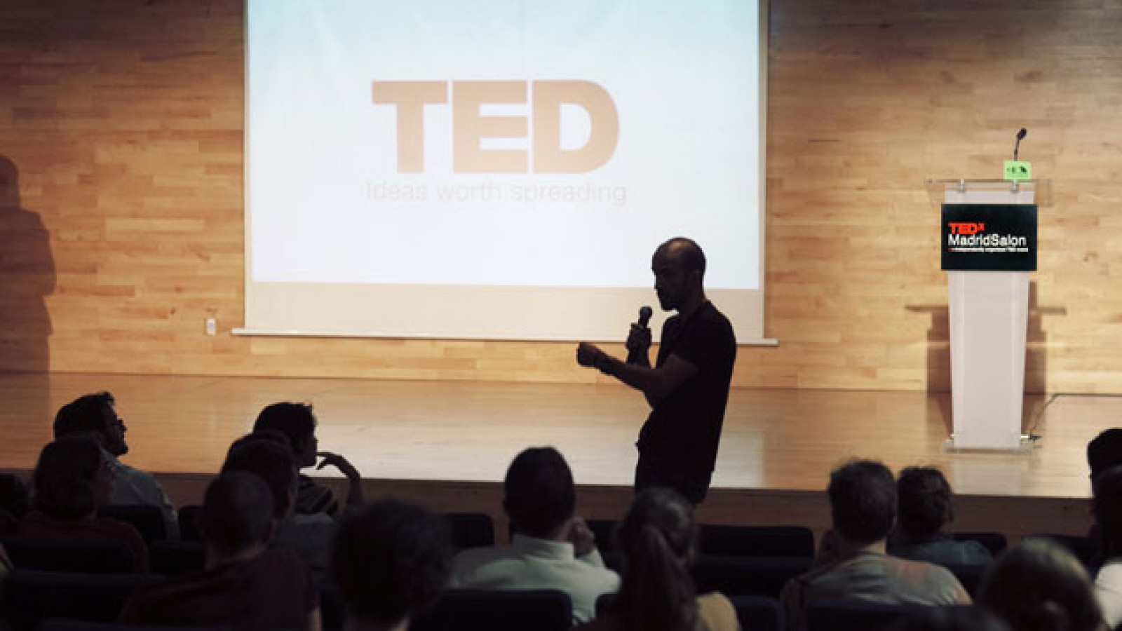 TEDxMadridSalon. ¿Es nuestro universo el único universo?