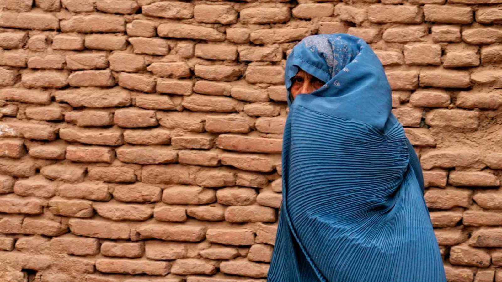 De Afganistán a Europa: violencia y exilio, por Azita Rafaat