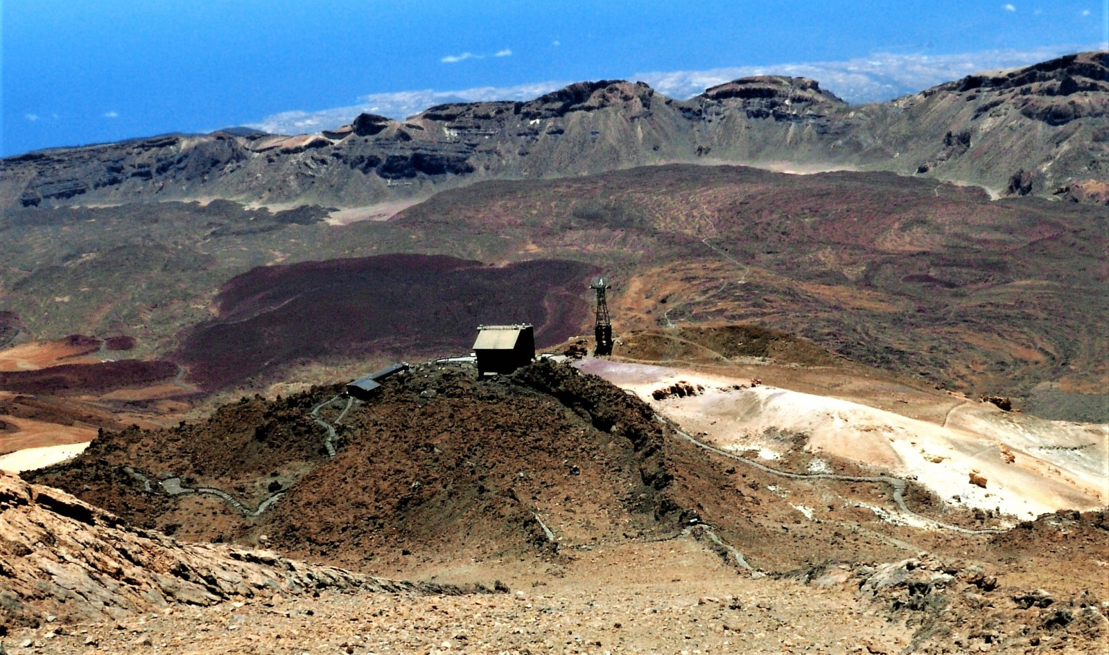 ©Javier Gómez-Limón. El Parque Nacional del Teide desde el Pico del Teide (3715 m).

