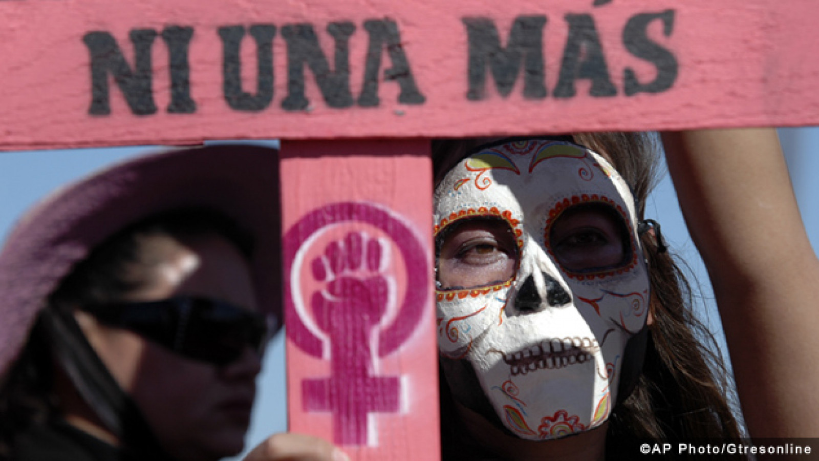 Mesa redonda: Feminicidio en Mesoamérica: crimen organizado, respuesta estatal e impunidad