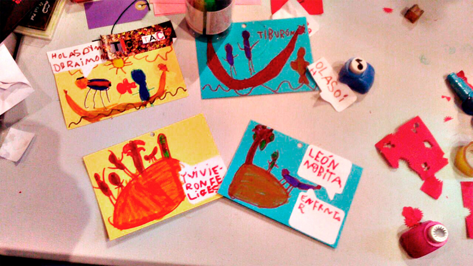 Taller de cómic móvil